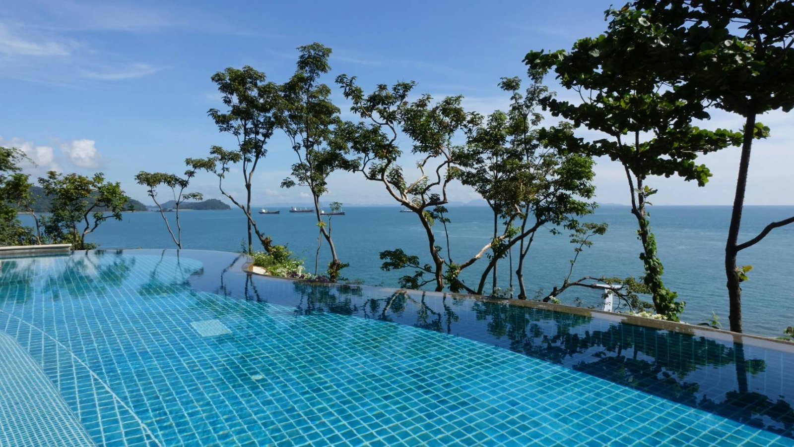 Luxury villa with private swimming pool in Thailand
